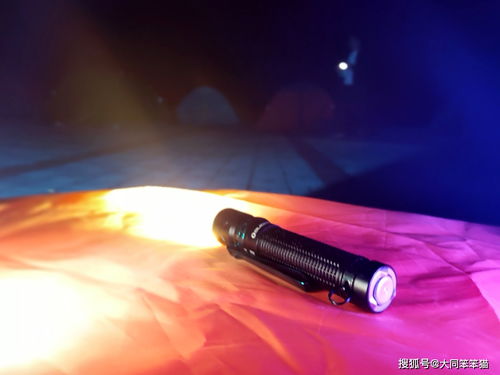 傲雷雙按鍵edc戰術手電 方便快捷為你照亮整個世界